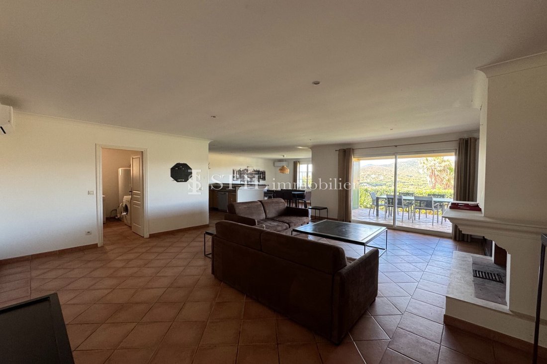 Villa in Ville-Les Saquedes-Le Bouillonnet, Sainte-Maxime, France 3 - 17858636