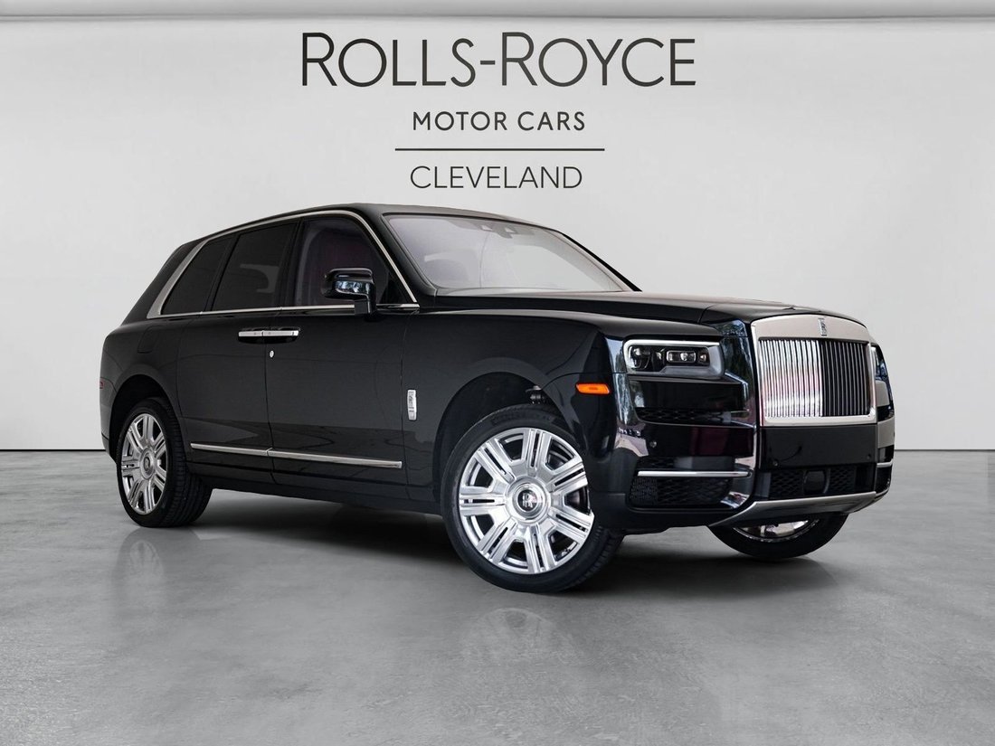 Suv in North Olmsted, OH, United States 1 - 17842022