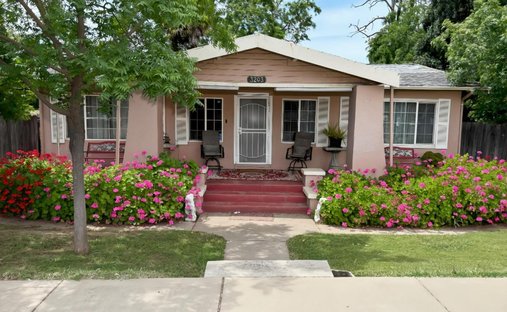 House in Sacramento, California, United States 1