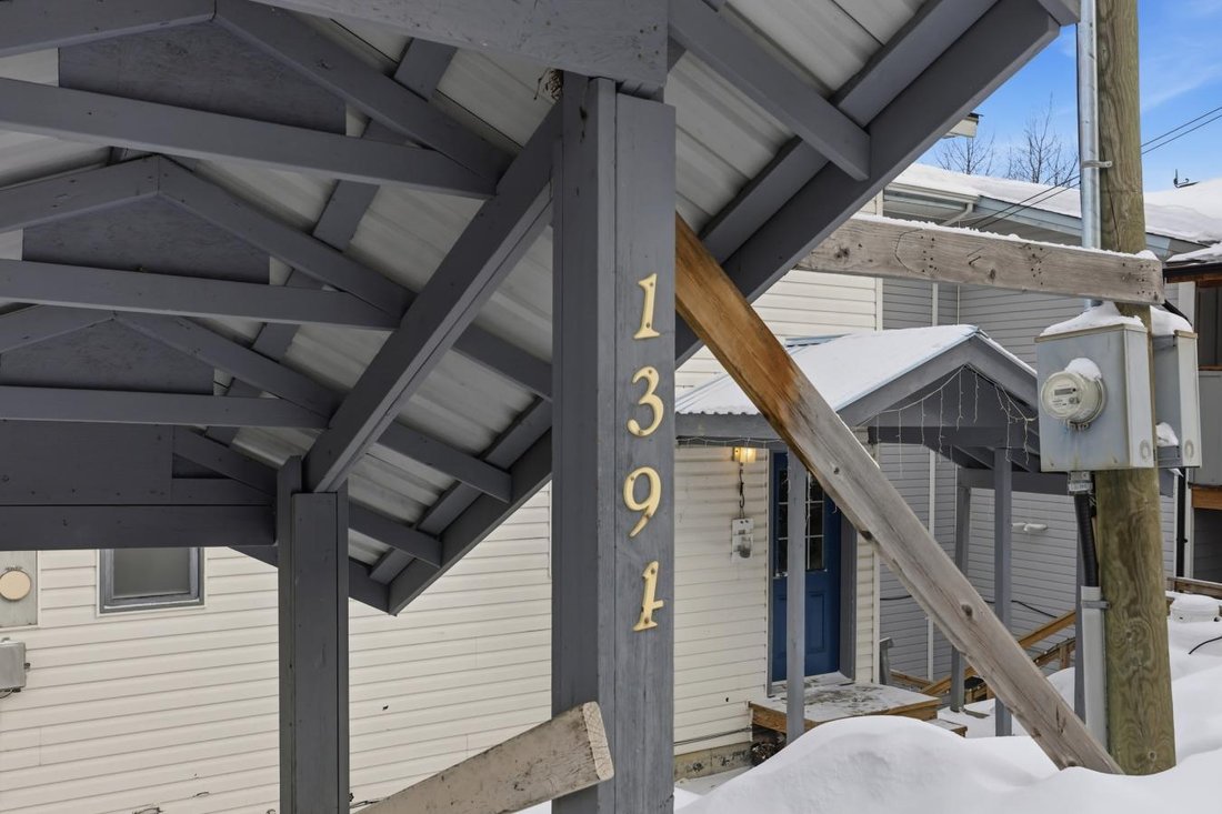 House in Sun Peaks, British Columbia, Canada 3 - 17858821