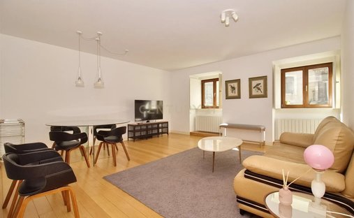 Apartment in Misericordia, Lisbon, Portugal 1