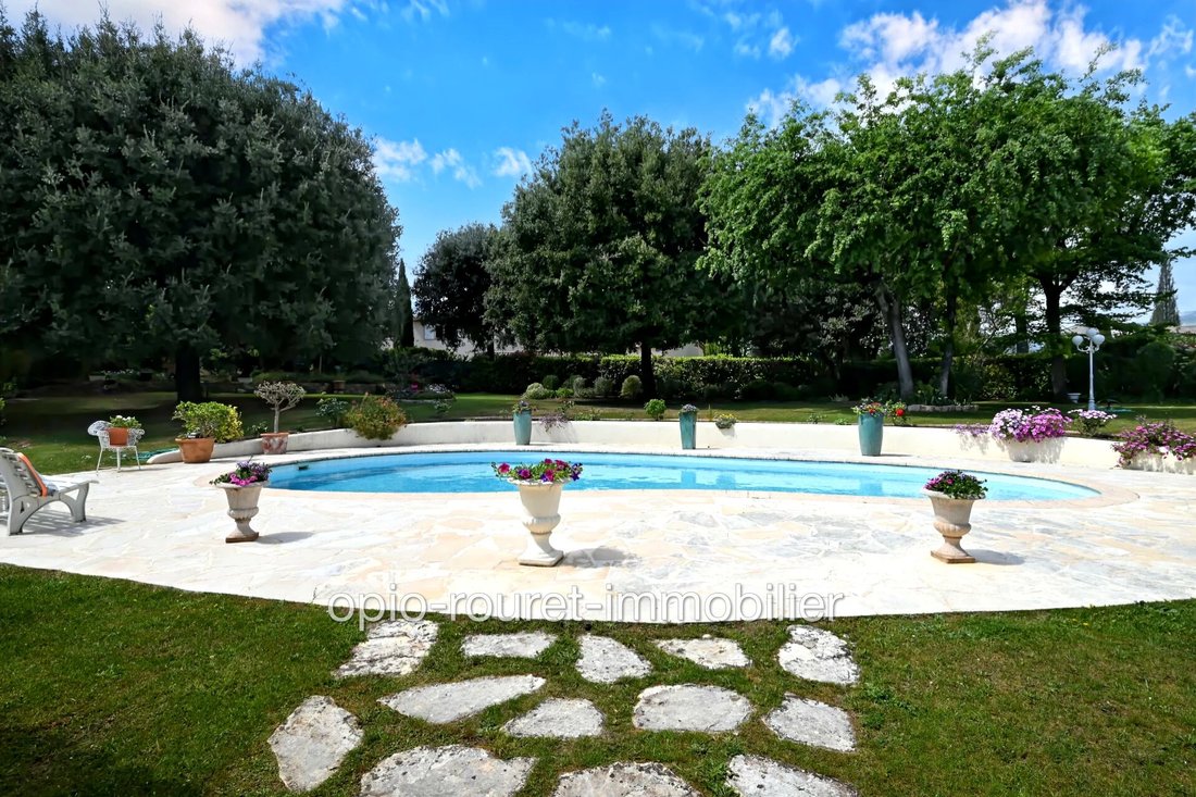 Villa in Le Rouret, Provence-Alpes-Côte d'Azur, France 5 - 17858635
