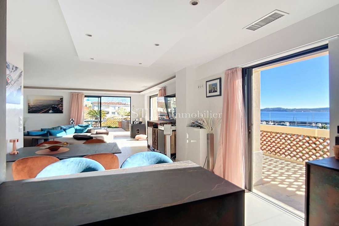 Apartment in Ville-Les Saquedes-Le Bouillonnet, Sainte-Maxime, France 4 - 17858640