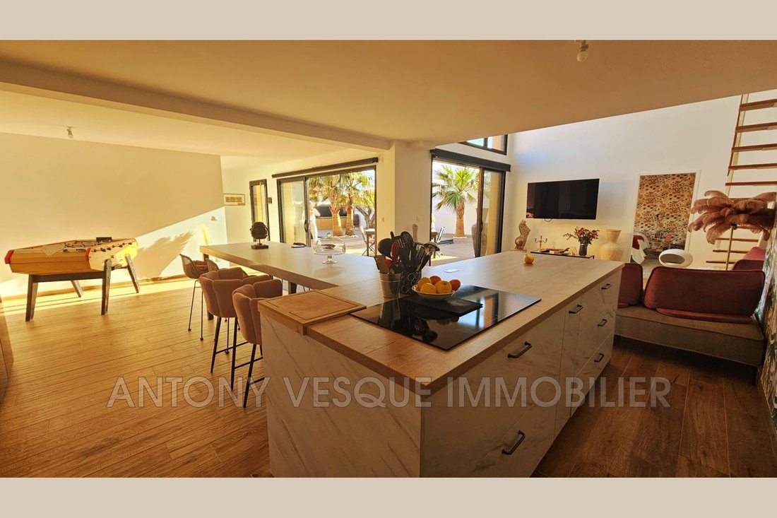 Villa in Agon-Coutainville, Normandy, France 3 - 17858626
