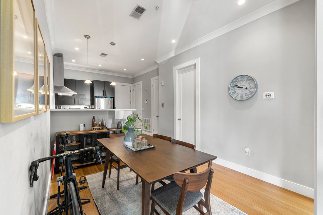 Condo in Boston, Massachusetts, United States 5 - 17858685