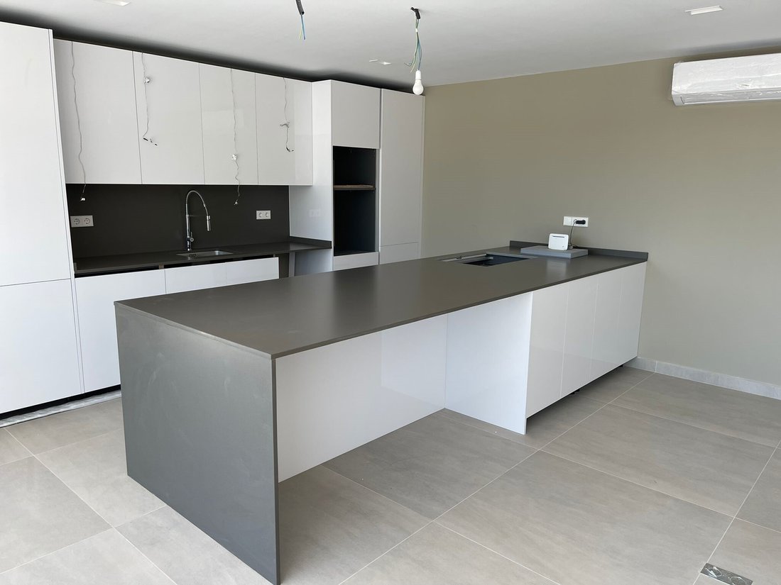 Penthouse in Estepona, Andalusia, Spain 5 - 17859106