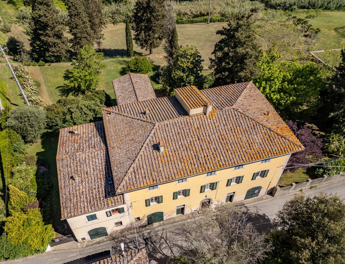 Villa in Palaia, Tuscany, Italy 2 - 17859371