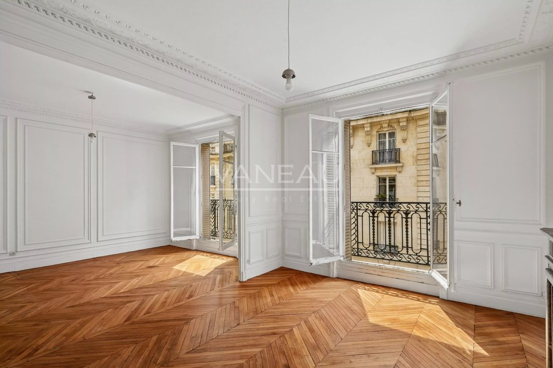 Apartment in Auteuil Sud, Paris 16e Arrondissement, Paris 3 - 17859070