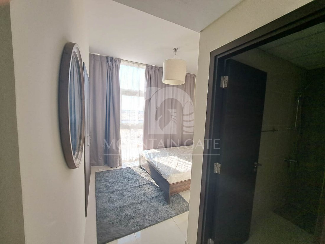 Townhouse in Damac Hills 2, Dubai, United Arab Emirates 5 - 17859098