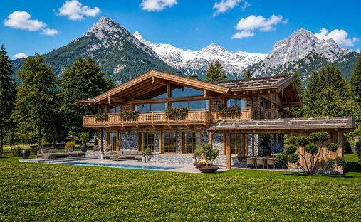 Chalet in Sankt Ulrich am Pillersee, Tyrol, Austria 1