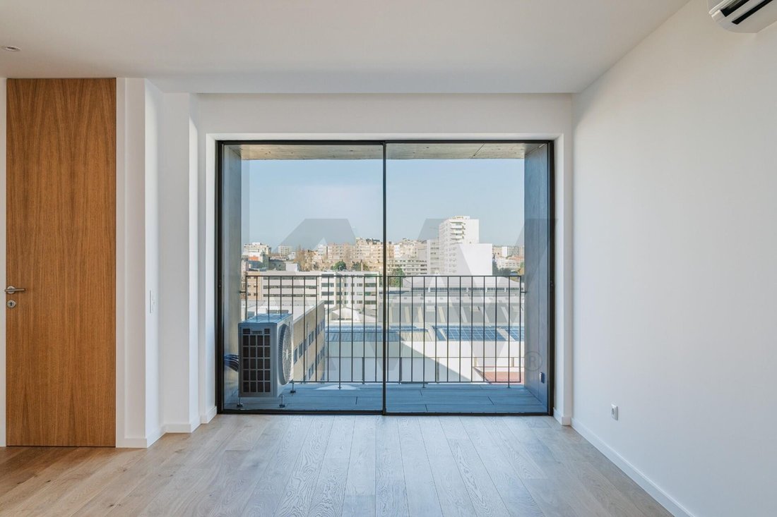 Apartment in Matosinhos e Leca da Palmeira, Porto District, Portugal 2 - 17859034