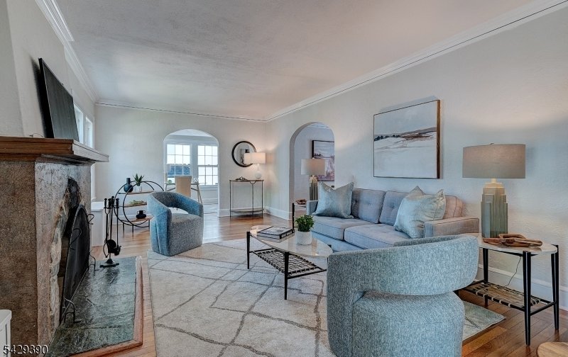 House in Maplewood, New Jersey, United States 2 - 17859136