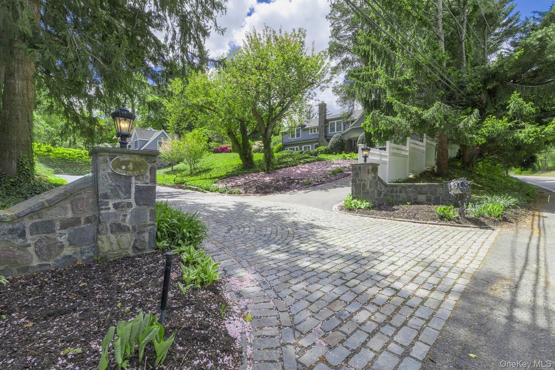 House in Locust Valley, New York, United States 1 - 17859154