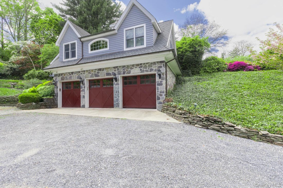 House in Locust Valley, New York, United States 2 - 17859154