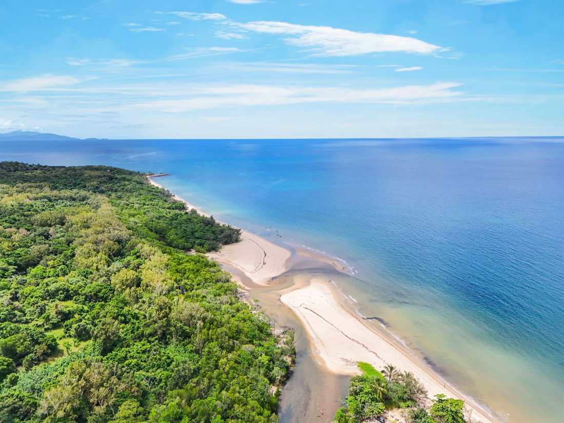 House in Oak Beach, Queensland, Australia 5 - 17858969