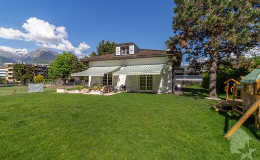Villa en Conthey, Cantón del Valais, Suiza 1