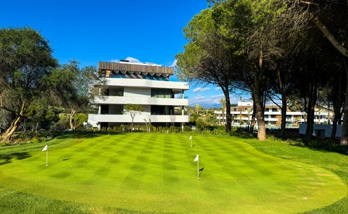Apartment in Sotogrande, San Roque, Andalusia 1