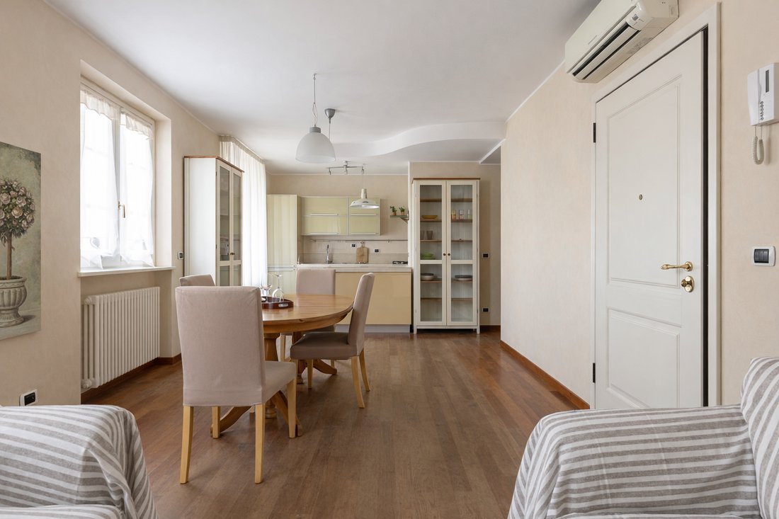 Apartment in Lungomare, Viareggio, Tuscany 4 - 17860233
