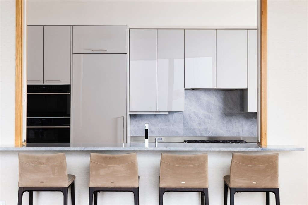 Condo in Boston, Massachusetts, United States 4 - 17859177