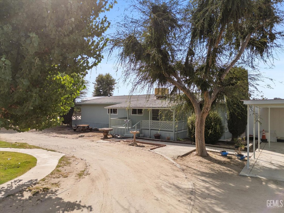 House in Shafter, California, United States 5 - 17859874