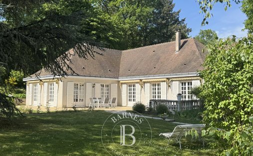 Townhouse en San Jorge-Grouets, Blois, Francia 1