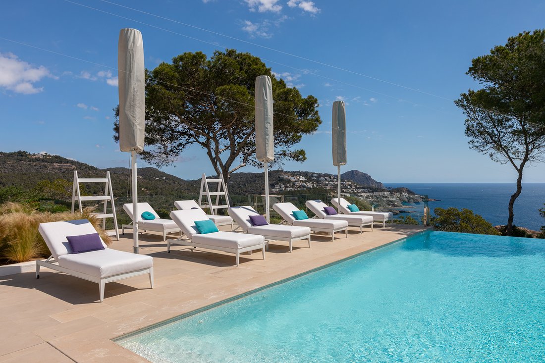 House in Santa Eularia des Riu, Balearic Islands, Spain 4 - 17860181