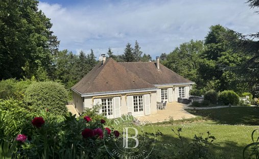 Townhouse in Saint Georges-Grouets, Blois, France 1