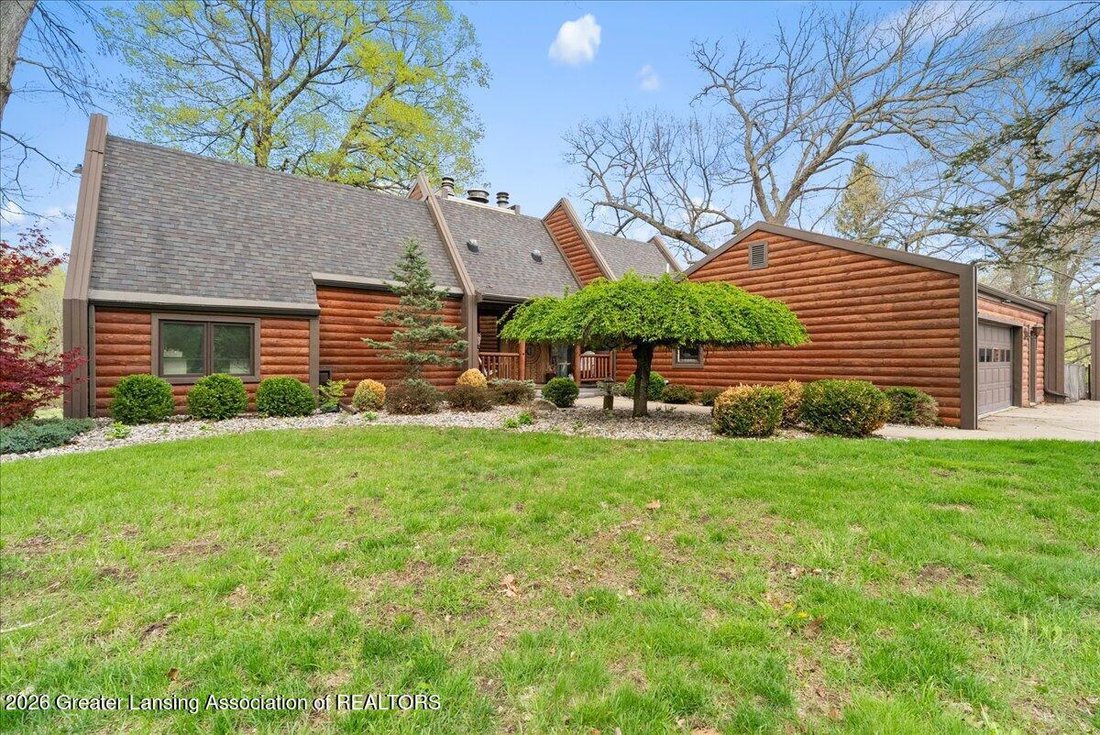 House in Windsor charter Township, Michigan, United States 3 - 17859632