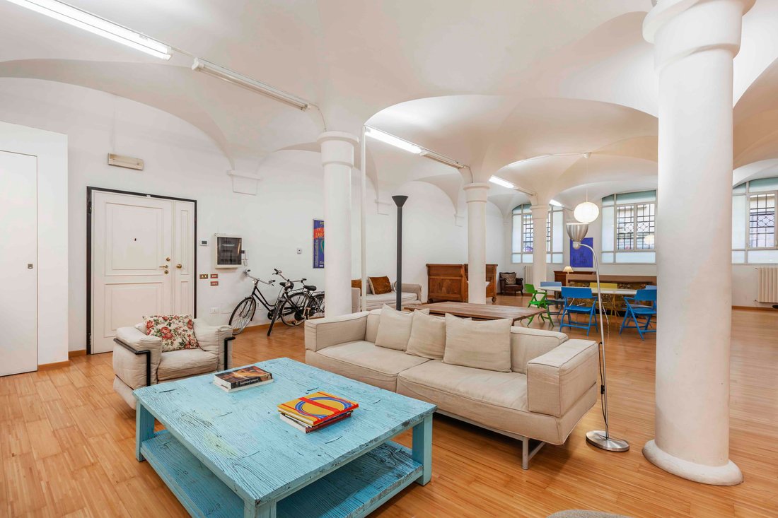 Apartment in Historic Center, Bologna, Italy 1 - 17859456