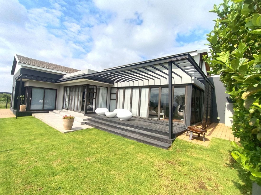 Country House in Midstream Estate, Olifantsfontein 410-JR, Gauteng 3 - 17860145