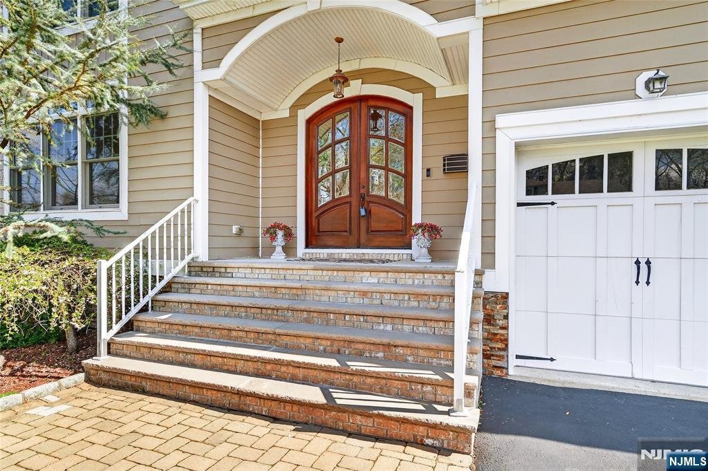 House in Glen Rock, New Jersey, United States 4 - 17859848