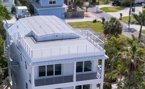 Land in Bradenton Beach, Florida, United States 1