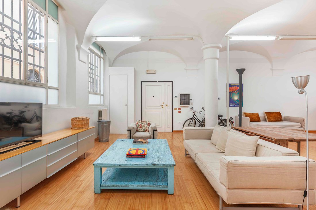 Apartment in Historic Center, Bologna, Italy 4 - 17859456