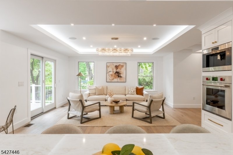 House in Montclair, New Jersey, United States 4 - 17859635