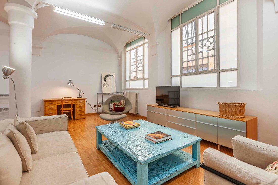 Apartment in Historic Center, Bologna, Italy 2 - 17859456