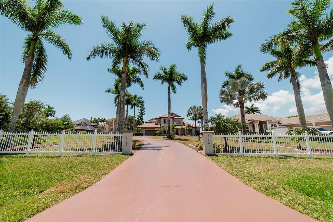 House in Port Charlotte, Florida, United States 3 - 17859879