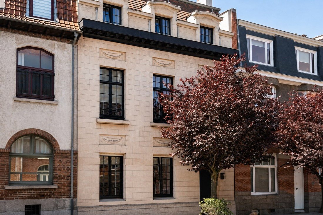 Villa in Uccle, Brussels, Belgium 1 - 17859483