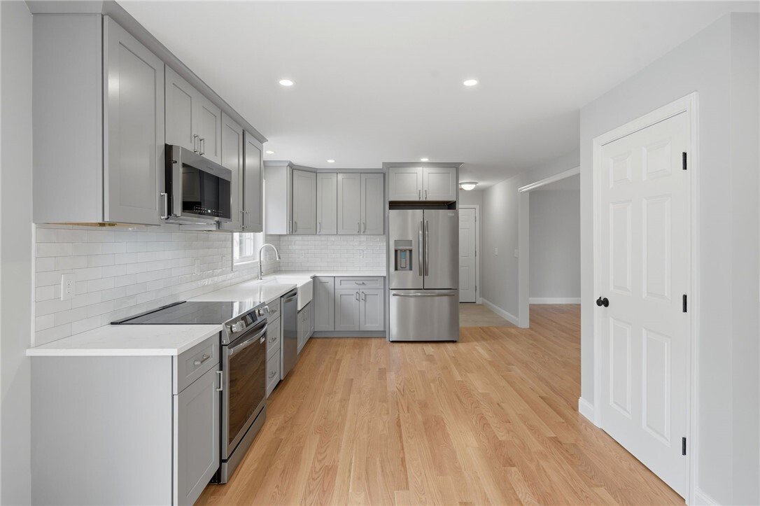 House in Hopkinton, Rhode Island, United States 3 - 17859474