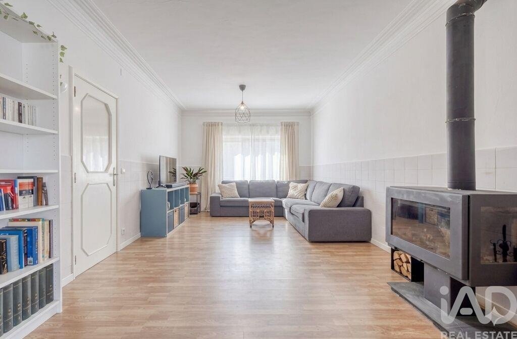 Townhouse in Senhora da Hora, Porto District, Portugal 1 - 17380130