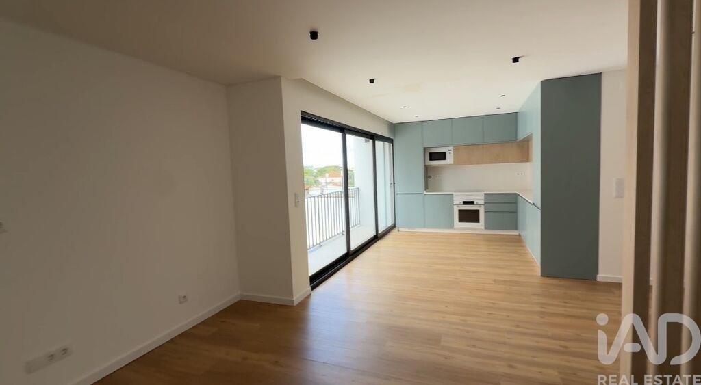 Apartment in Alcabideche, Lisbon, Portugal 2 - 17859232