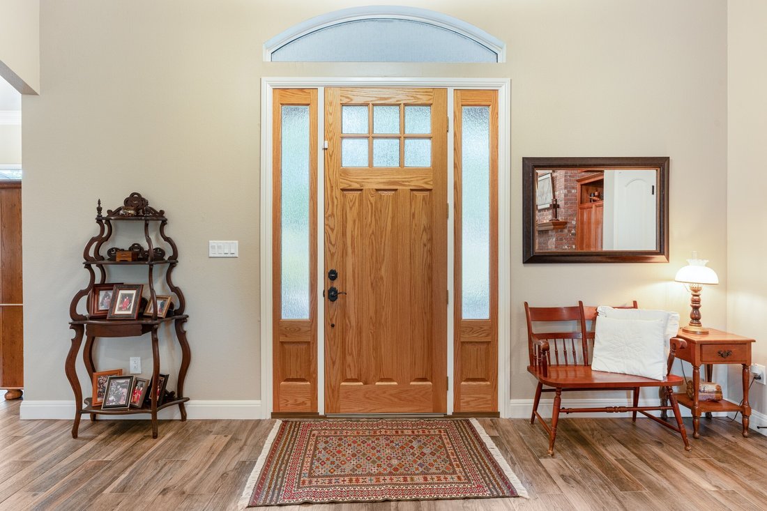 House in Granbury, Texas, United States 5 - 17859598