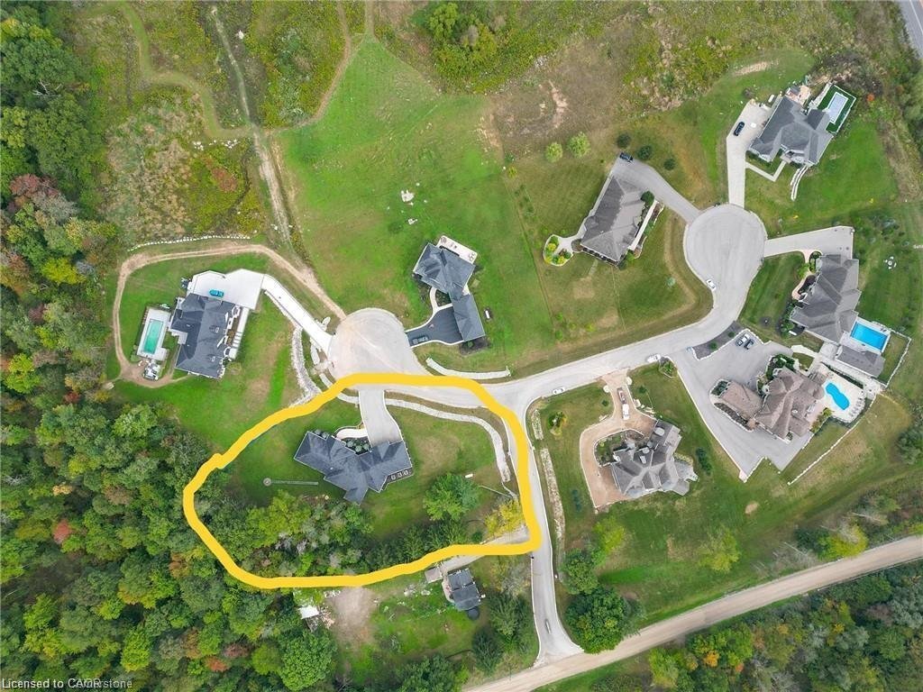 House in Brant, Ontario, Canada 3 - 17859775