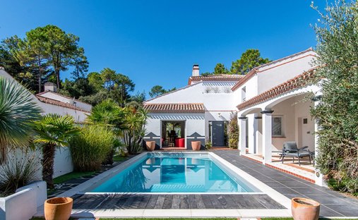 Villa en Distrito de Les Sables-d'Olonne, Países del Loira, Francia 1
