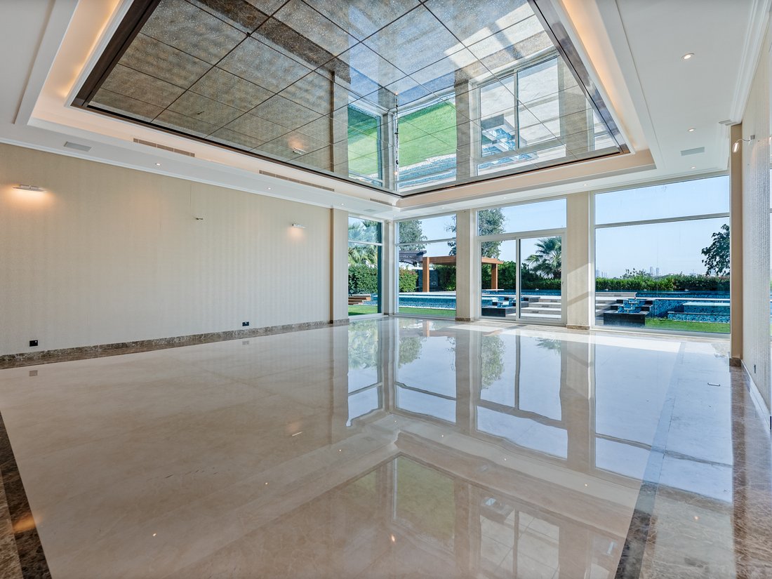 Villa in Emirates Hills, Dubai, United Arab Emirates 3 - 17859412