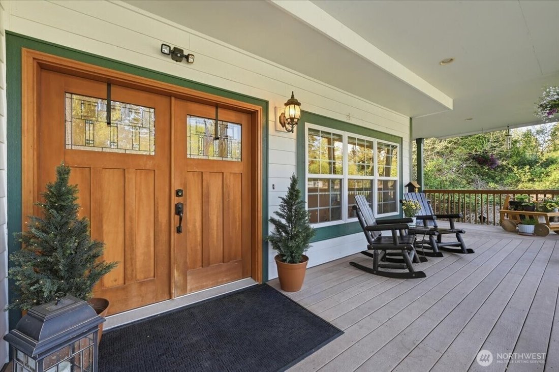 House in Graham, Washington, United States 4 - 17859863