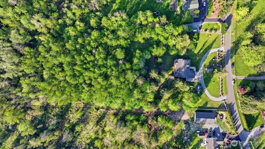 House in Graham, Washington, United States 2 - 17859863