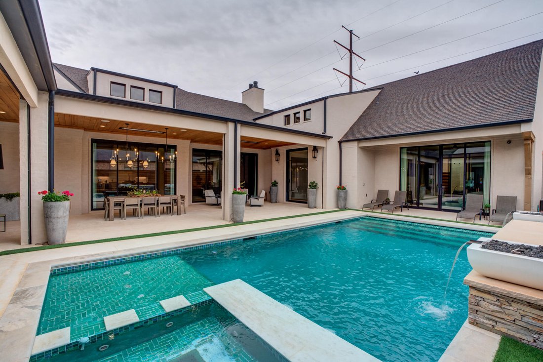 House in Lubbock, Texas, United States 4 - 17859477