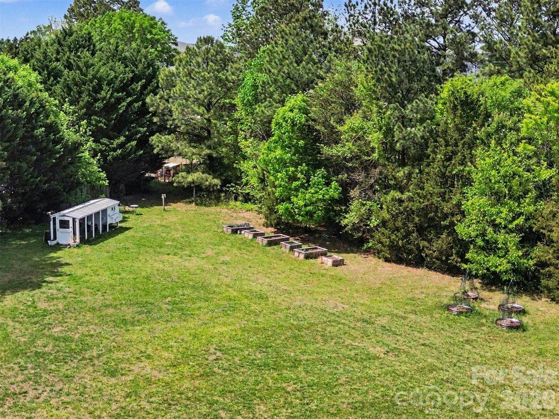 Land in Charlotte, North Carolina, United States 4 - 17859690