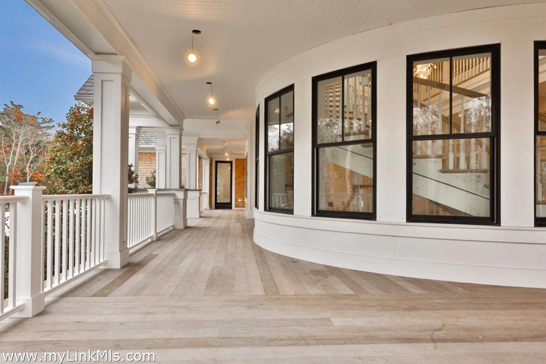 House in Edgartown, Massachusetts, United States 4 - 17859397