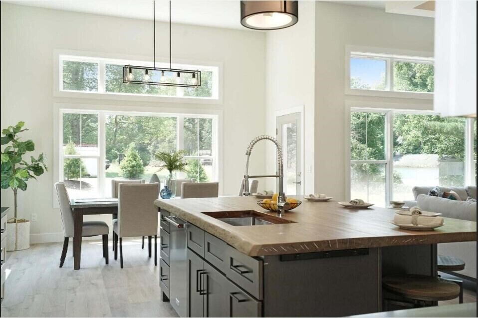 House in East Grand Rapids, Michigan, United States 4 - 17859896